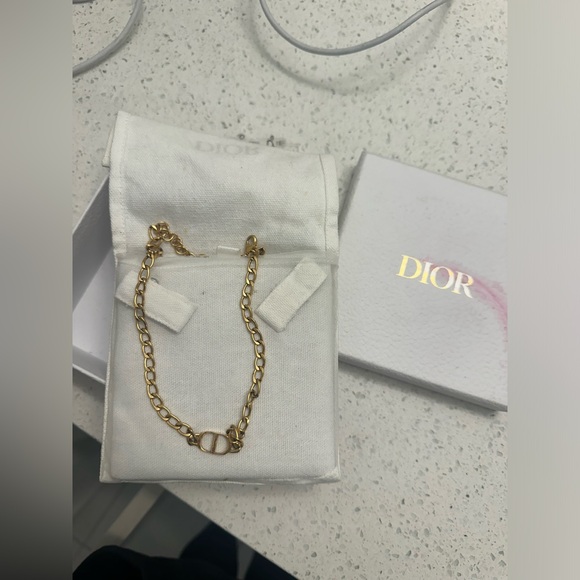 ORIGINAL PETIT CD CHOKER
NECKLACE
GOLD-FINISH METAL - Picture 6 of 9